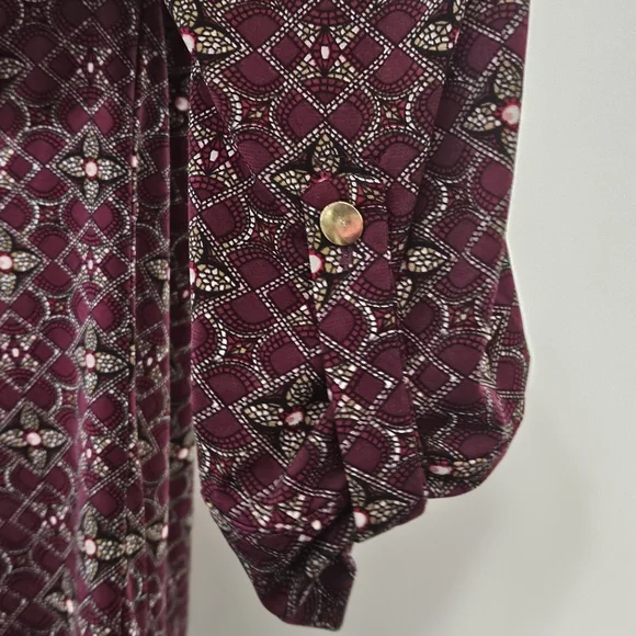 Dressbarn Size L Maroon Polyester Long-Sleeveled Womens Blouse Top Shirt with - Picture 10 of 16